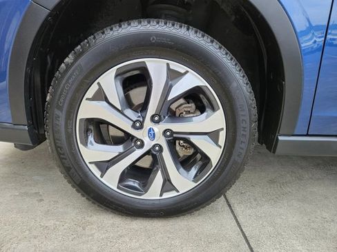 Used 2020 Subaru Outback Touring AWD/4WD image 9