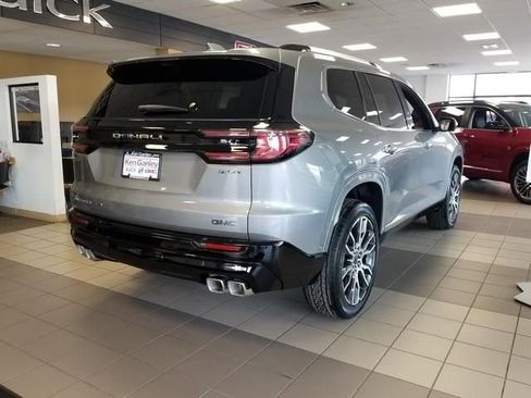 New 2026 GMC Acadia Denali Ultimate w/ LPO, Floor Liner Package AWD/4WD image 3