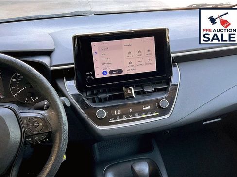 Used 2023 Toyota Corolla LE FWD image 6