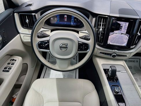 Used 2025 Volvo XC60 B5 Plus w/ Protection Package Premier AWD/4WD image 16