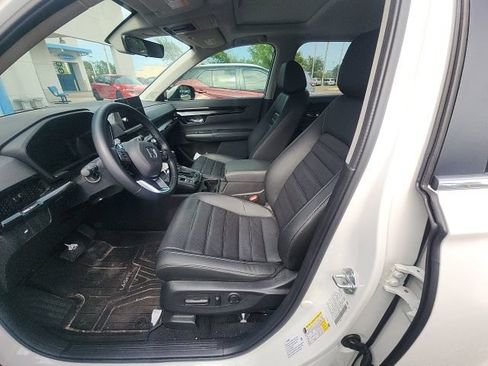 Used 2026 Honda CR-V EX-L image 3