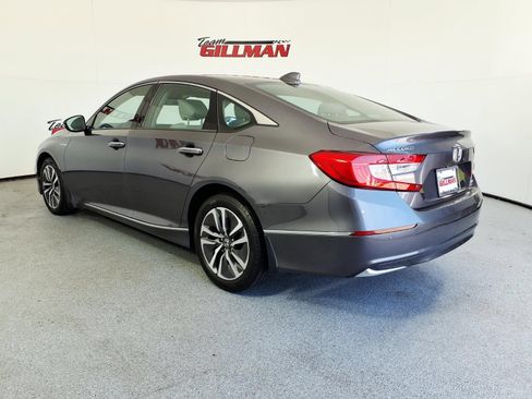 Used 2018 Honda Accord Touring image 8