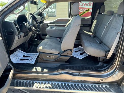 Used 2017 Ford F150 XLT w/ Equipment Group 301A Mid AWD/4WD image 11