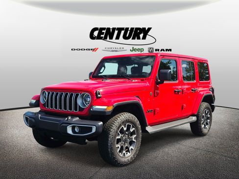 Used 2025 Jeep Wrangler Unlimited Sahara AWD/4WD image 8