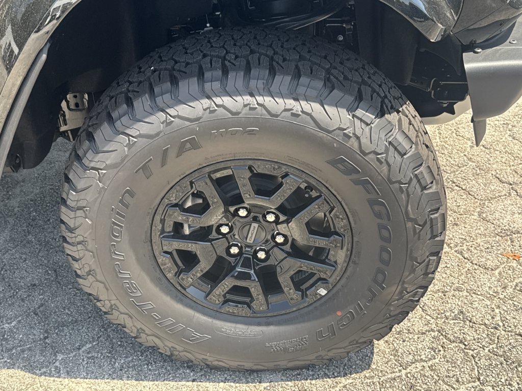New 2026 Ford Bronco Raptor AWD/4WD image 12