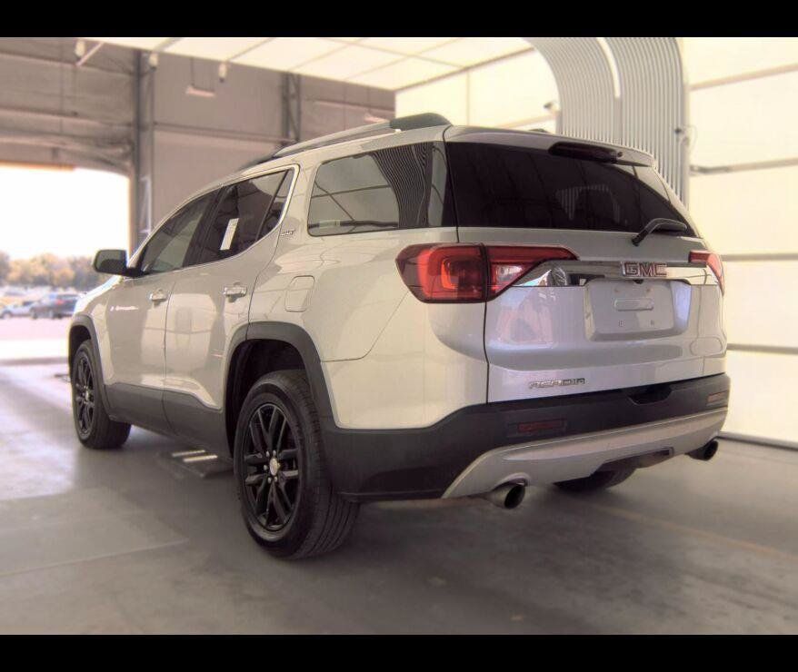 Used 2019 GMC Acadia SLT FWD image 11