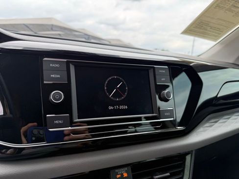 Used 2024 Volkswagen Taos S w/ MDO Package image 18