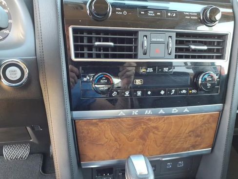 Certified 2024 Nissan Armada SL w/ Captain's Chairs Package image 13