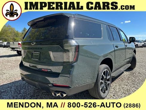 New 2026 Chevrolet Suburban RST w/ Comfort Package AWD/4WD image 12