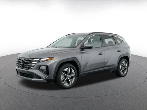Used 2025 Hyundai Tucson SEL AWD/4WD image 3
