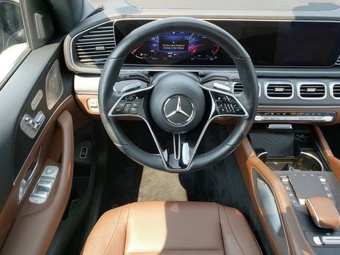 Certified 2024 Mercedes-Benz GLS 450 4MATIC image 16