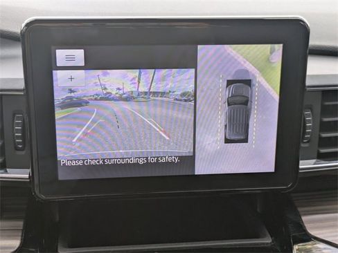 Used 2022 Ford Explorer Limited w/ Equipment Group 301A image 27