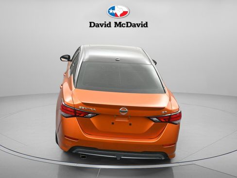 Used 2023 Nissan Sentra SR w/ SR Premium Package image 13