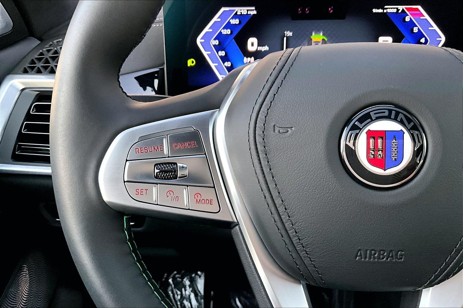 Used 2026 BMW ALPINA XB7 AWD/4WD image 18