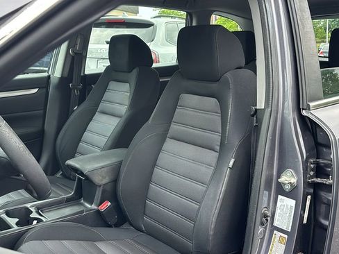 Used 2018 Honda CR-V LX image 10