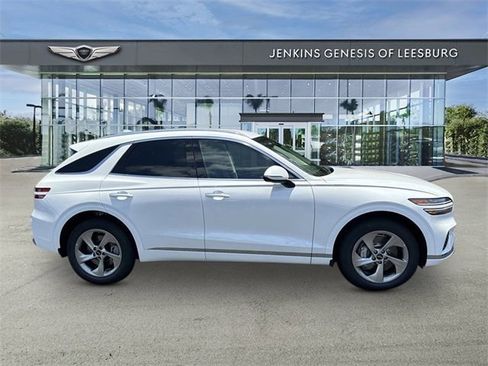 Used 2026 Genesis GV70 2.5T image 10