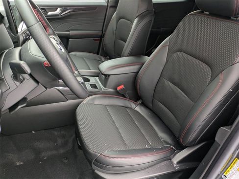 New 2026 Ford Escape ST-Line w/ Tech Pack #1 image 17