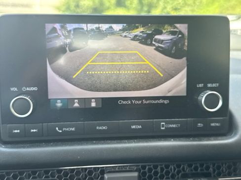 Used 2024 Honda HR-V LX image 12