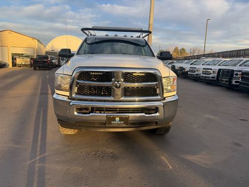 Used 2017 RAM 2500 Tradesman w/ Chrome Appearance Group image 11