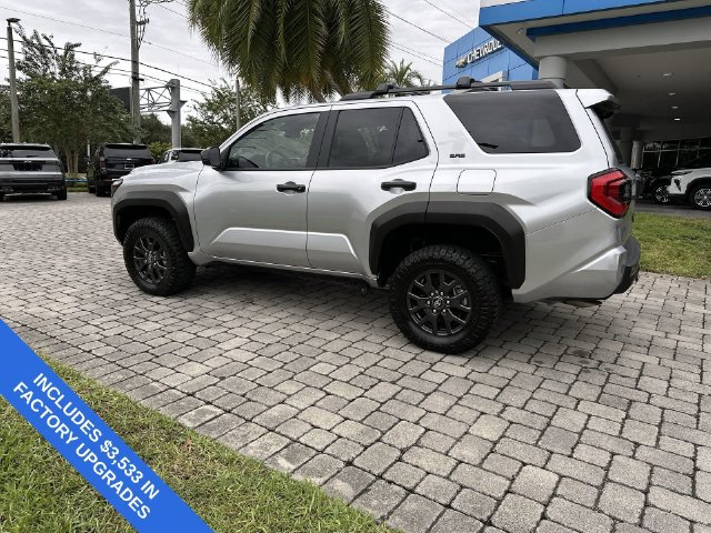 Used 2026 Toyota 4Runner SR5 RWD image 33