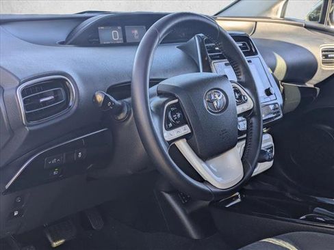 Used 2019 Toyota Prius Prime Plus image 10