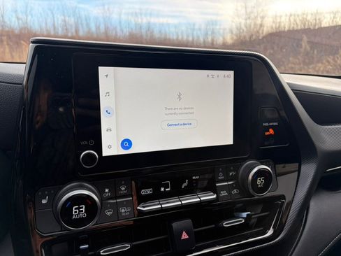 Used 2023 Toyota Highlander XSE image 33