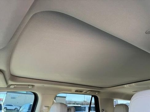 Used 2020 Lincoln Navigator L Reserve w/ Equipment Group 208A Reserve image 6