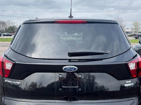 Used 2019 Ford Escape SE AWD/4WD image 5