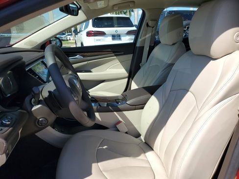 Used 2018 Buick LaCrosse Essence image 23