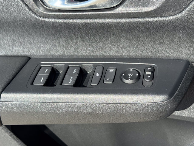 Certified 2025 Honda CR-V Sport image 29