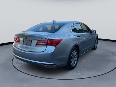 Used 2018 Acura TLX FWD image 5