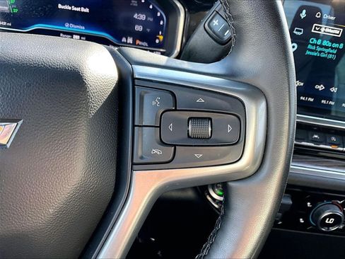 Used 2025 Chevrolet Silverado 1500 LT image 23