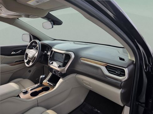 Used 2019 GMC Acadia Denali w/ Technology Package image 29