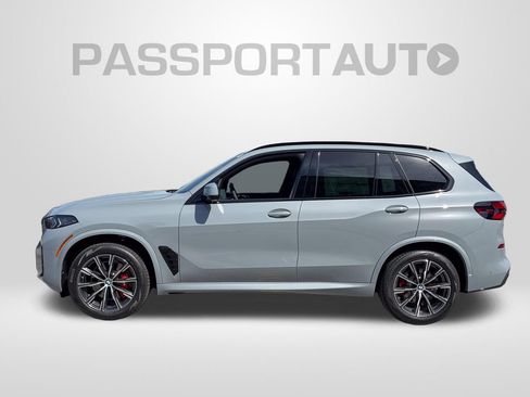 New 2026 BMW X5 xDrive40i w/ M Sport Package AWD/4WD image 2