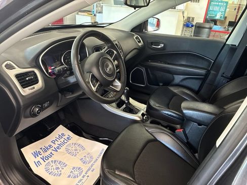 Used 2021 Jeep Compass Latitude AWD/4WD image 8