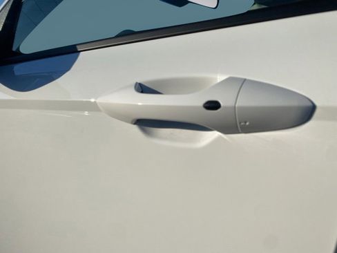 New 2026 Hyundai Kona SE FWD image 11