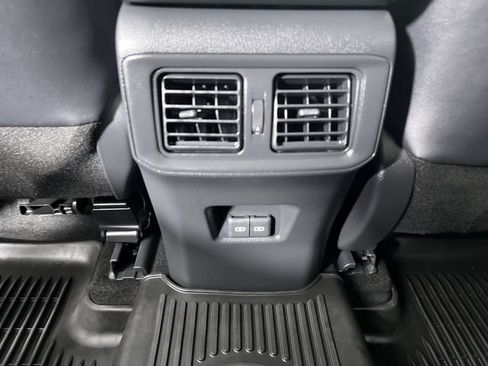 Used 2023 Toyota RAV4 XSE AWD/4WD image 22