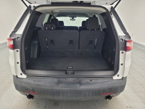 Used 2019 Chevrolet Traverse LS w/ LPO, Blackout Package FWD image 29