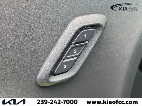 Used 2023 Dodge Challenger R/T Scat Pack RWD image 15