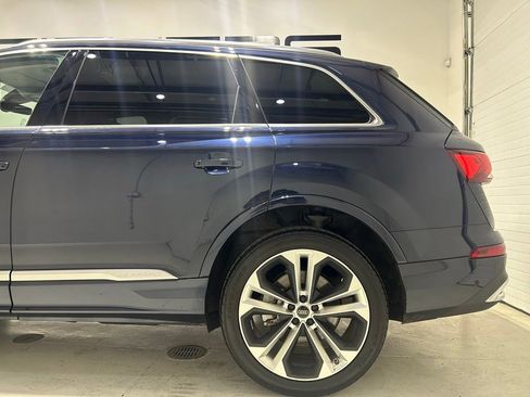 Used 2023 Audi Q7 3.0T Premium Plus AWD/4WD image 4