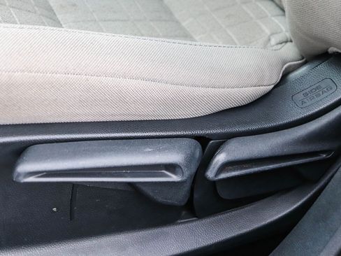 Certified 2024 Honda HR-V LX image 25