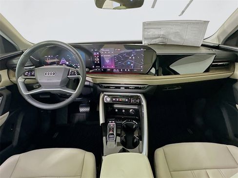 New 2025 Audi Q5 Premium Plus image 3