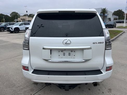 Used 2018 Lexus GX 460 image 5