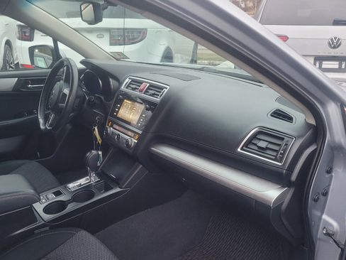 Used 2016 Subaru Outback 2.5i Premium image 26
