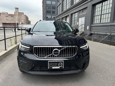 Certified 2025 Volvo XC40 B5 Plus w/ Climate Package image 1