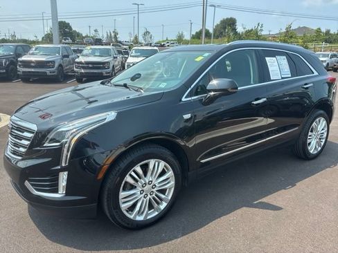 Used 2017 Cadillac XT5 Premium Luxury AWD/4WD image 3