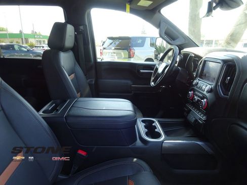 Used 2023 GMC Sierra 2500 AT4 w/ AT4 Premium Plus Package image 18