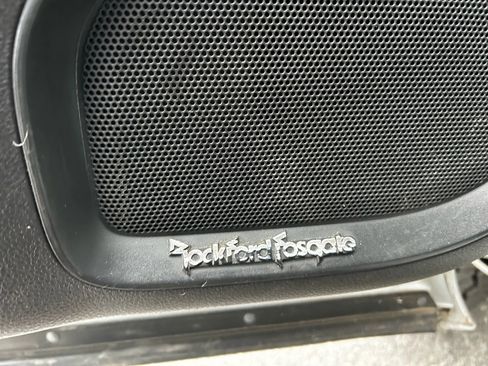 Used 2017 Nissan Titan SL image 34