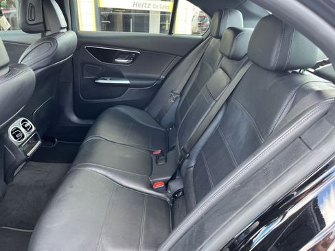 Used 2024 Mercedes-Benz C 300 4MATIC Sedan image 25