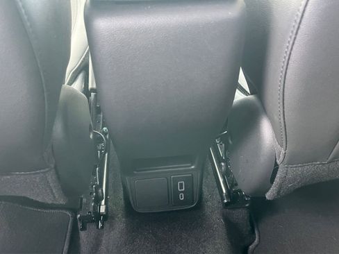 Used 2025 Buick Encore GX Preferred image 23